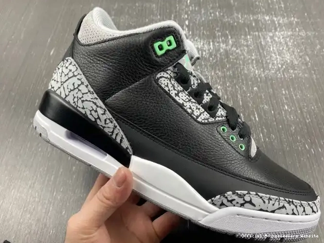 Official Maikesneakers Green Air Jordan Glow 3 CT8532-031 0528